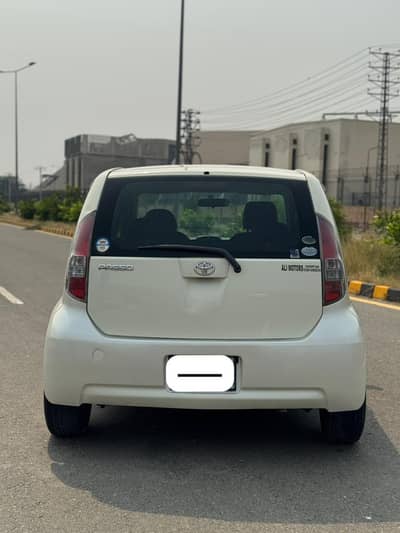 Toyota Passo 2012