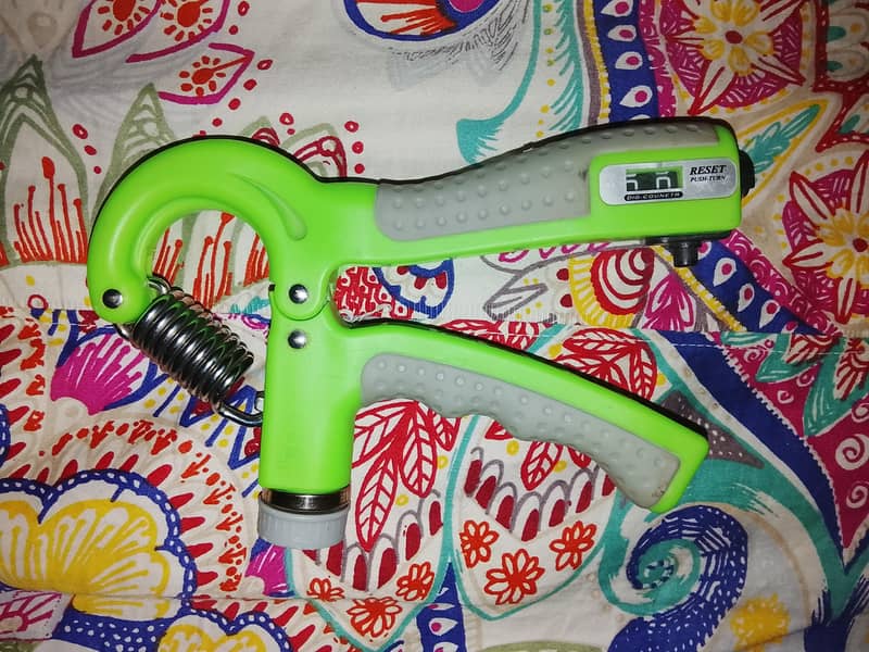 hand gripper 0