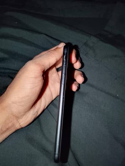 Apple iPhone 7