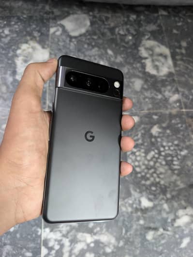 Google Pixel 8 Pro