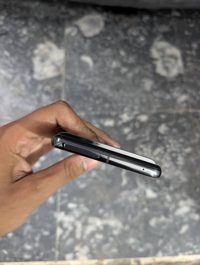 Google Pixel 8 Pro 5