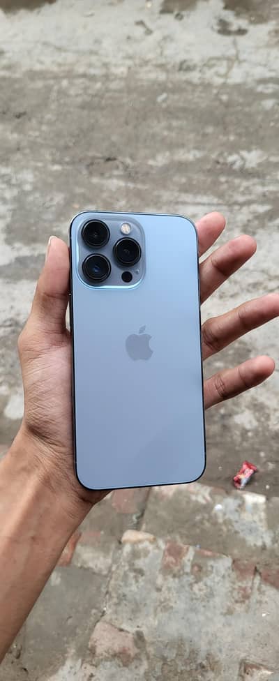 Apple iPhone 13 Pro