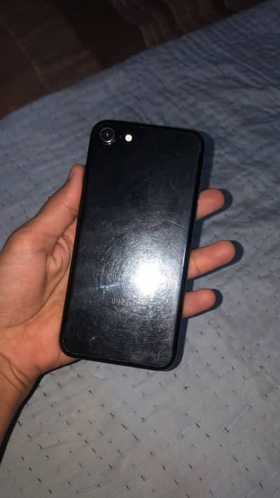 Apple iPhone 7 128 GB Non Pta bettry health 100% only Home Button khrb