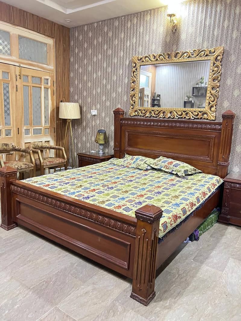 bed set including side table dressing table only 2