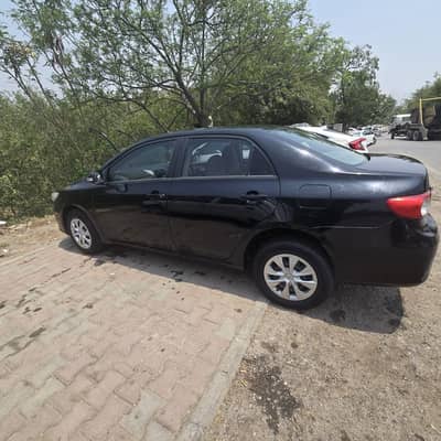 Toyota corolla Gli 2014 (only whats up)