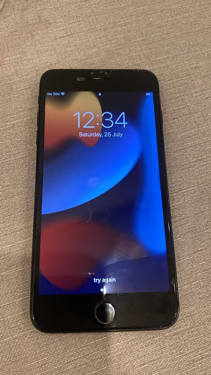 Apple iPhone 7 Plus 0