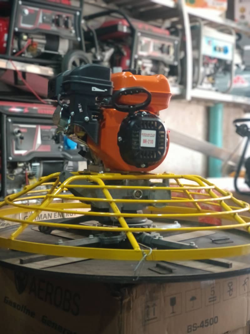 Power Trowel Engine Driven, Surface Finishing machine 0