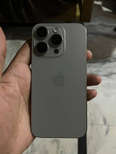 Apple iPhone 15 Pro