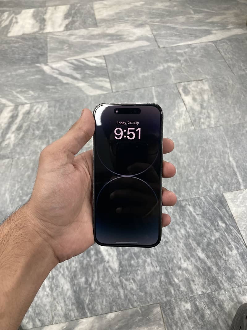 iPhone 14 Pro 0