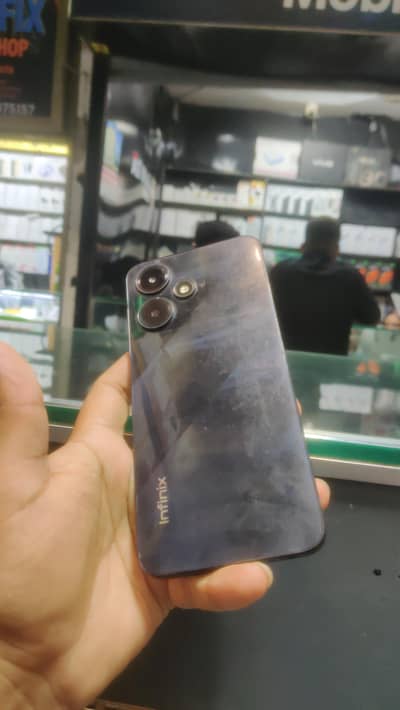 Infinix Hot 30 Play