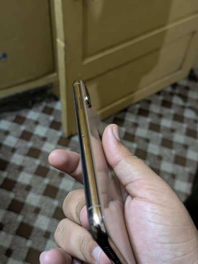 Apple iPhone XS