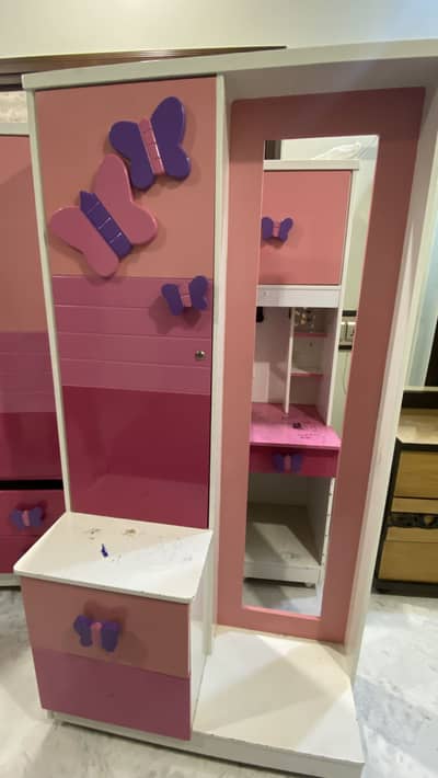 Kids bed for girl