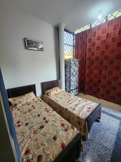Furnish room available in upper portion in G11/3 for ladies