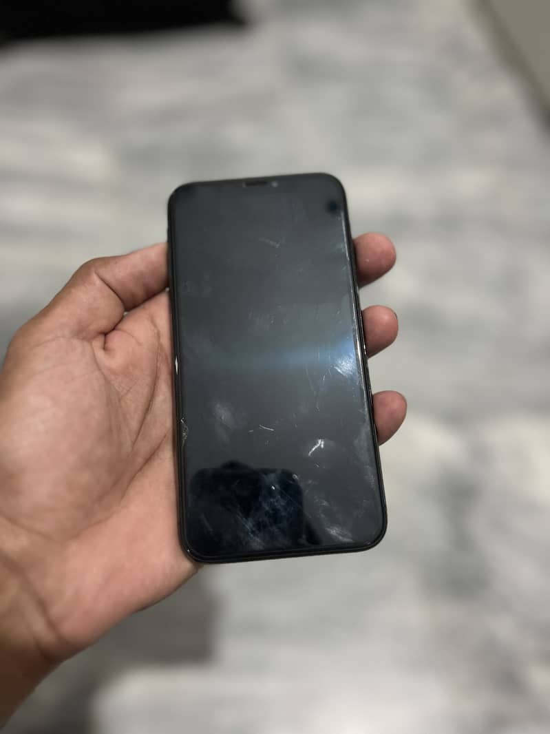 Apple iPhone X 1