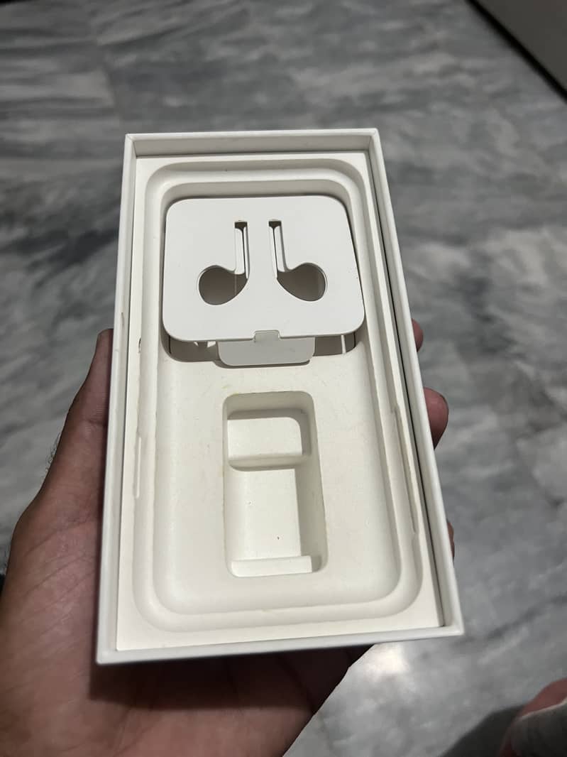 Apple iPhone X 6