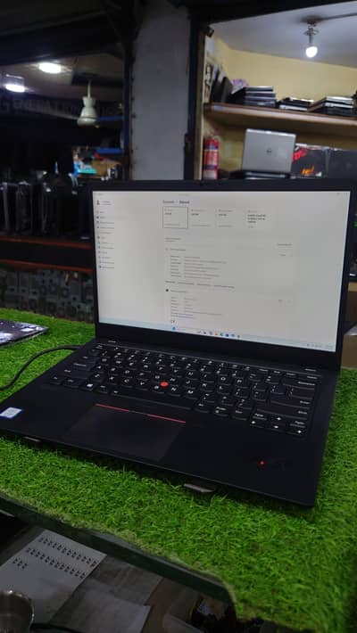 X1 CARBON