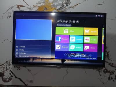 TCL 40 LCD wifi nhe chalti lcd 10 by 10 ha