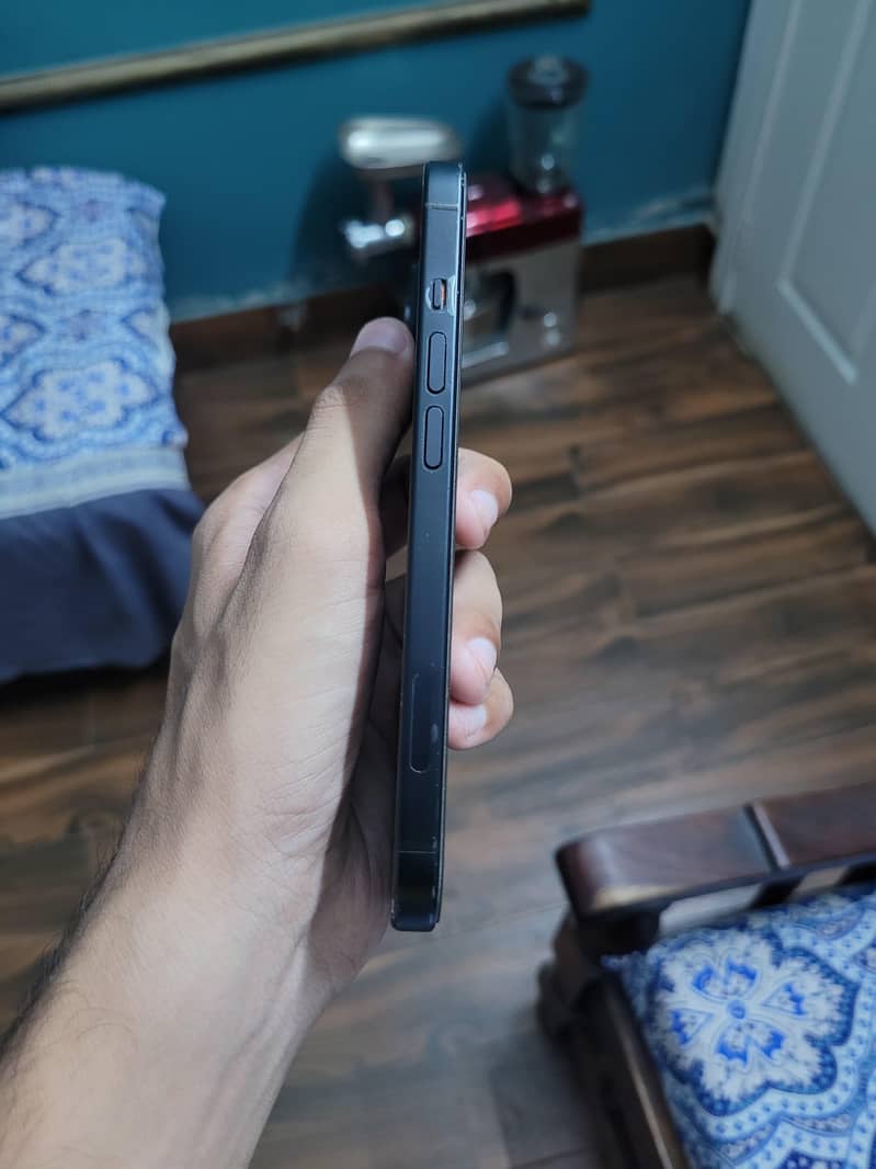Apple iPhone 15 1