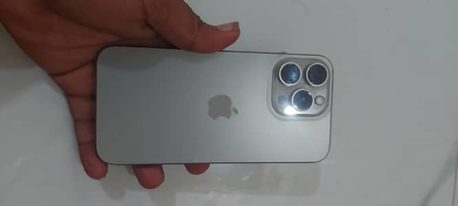 Apple iPhone 15 Pro Max