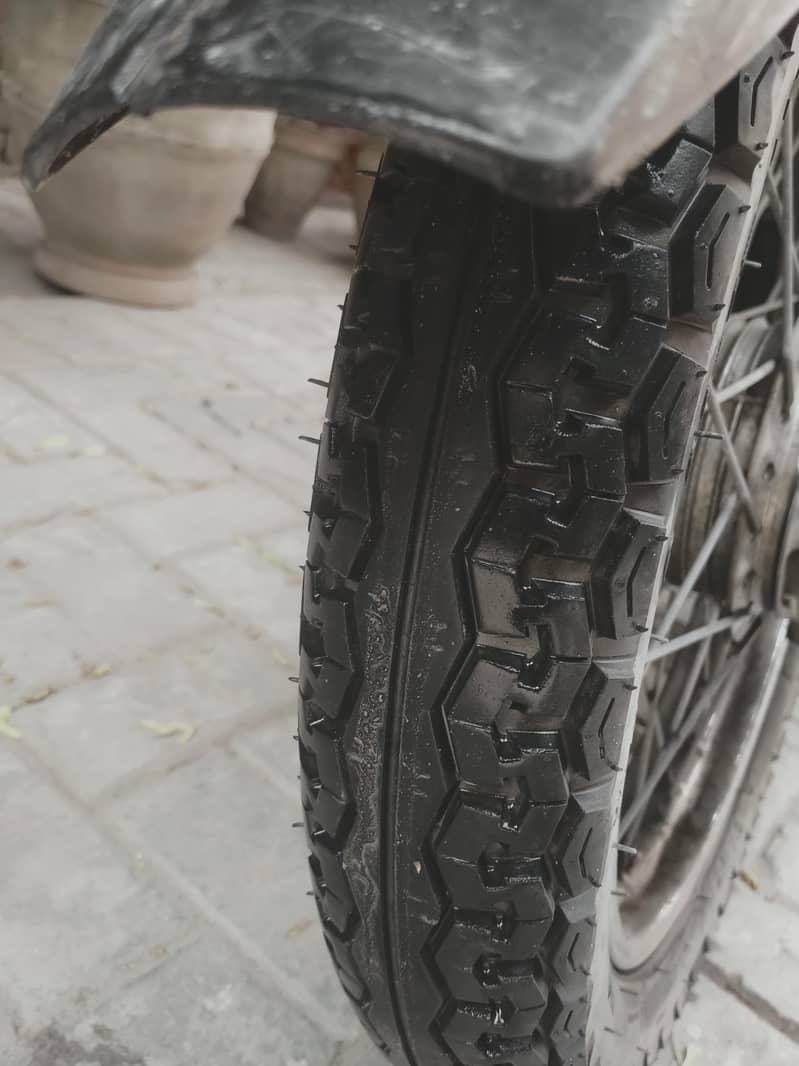 CG ONE25 5