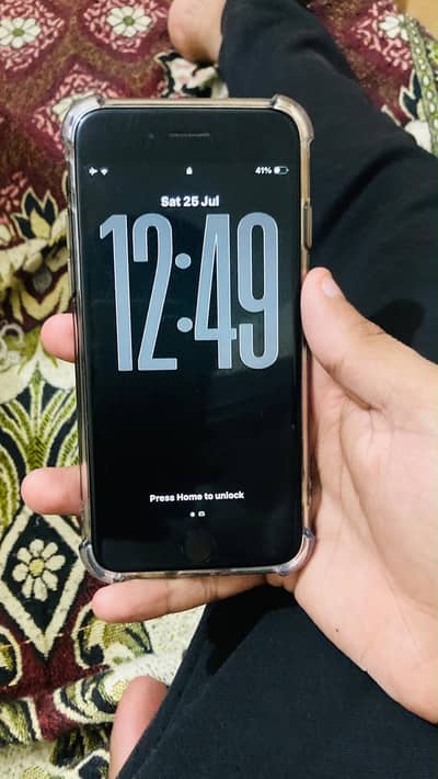 Apple iPhone SE 2020 all okay