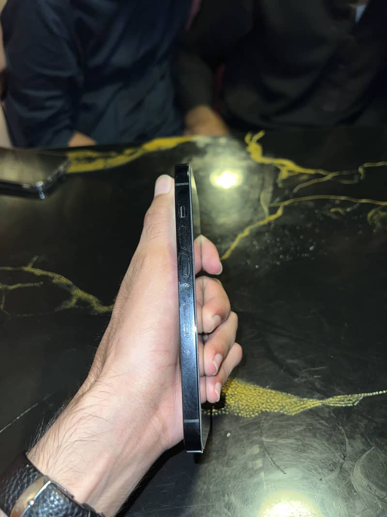 Iphone 14 pro 4