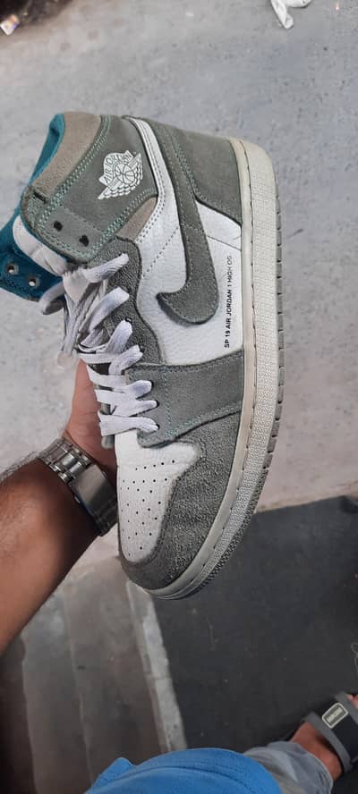 orignal shoes  imported 41 size EU