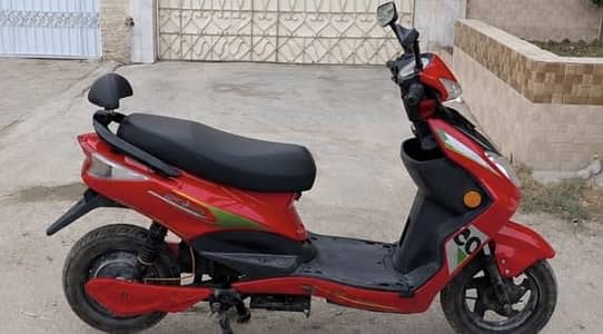Electric scooty for sale