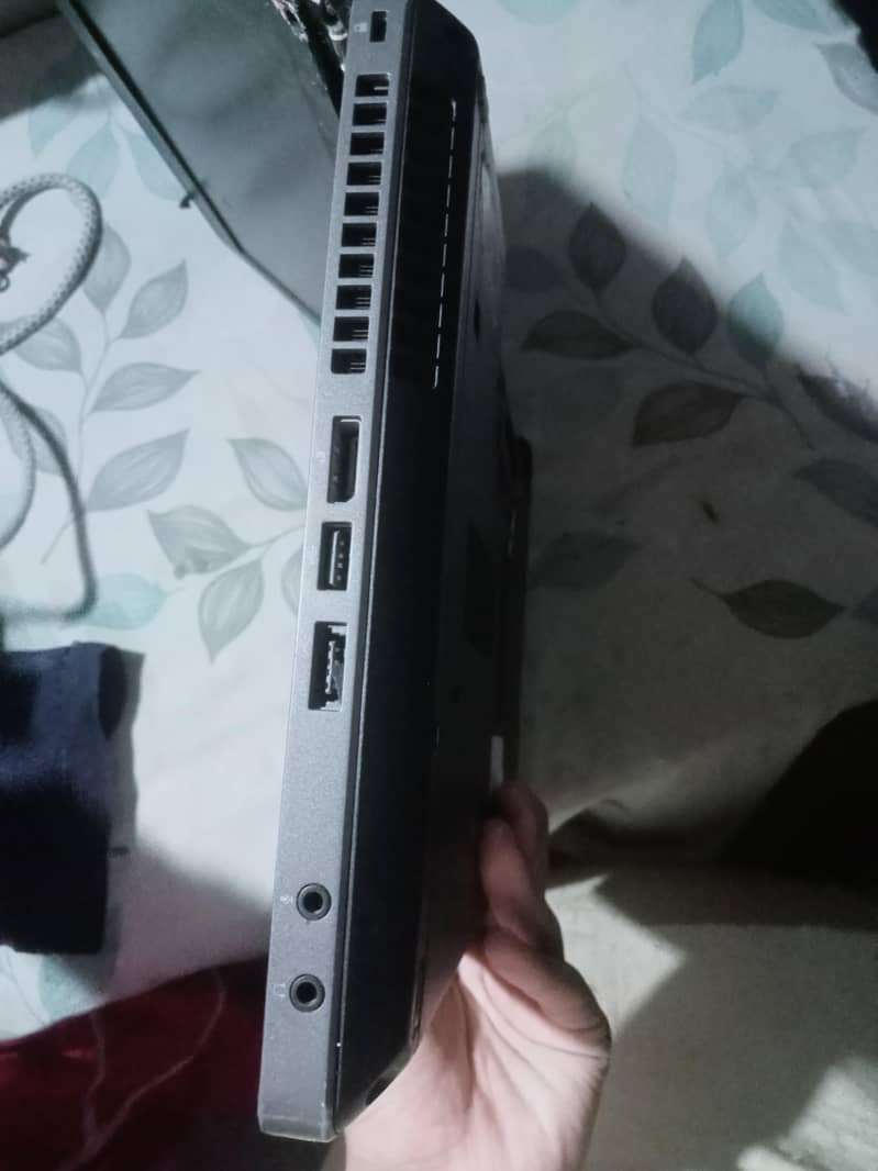 leptops 4