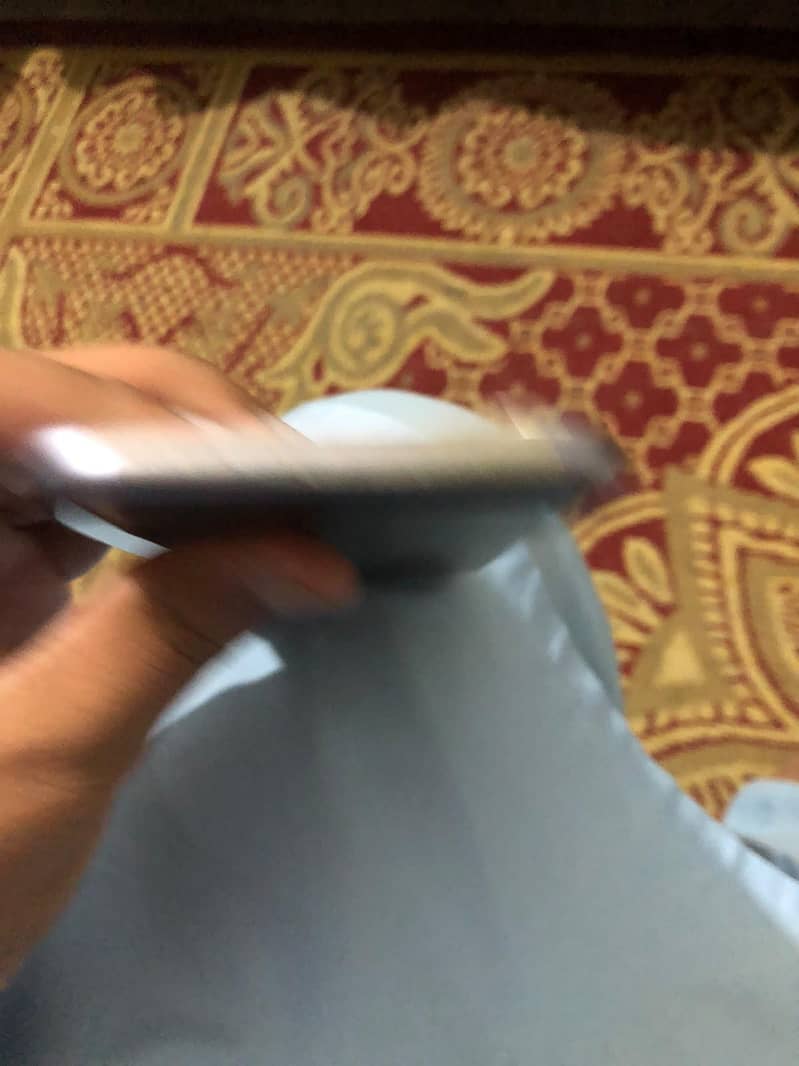 Apple iPhone 11 6