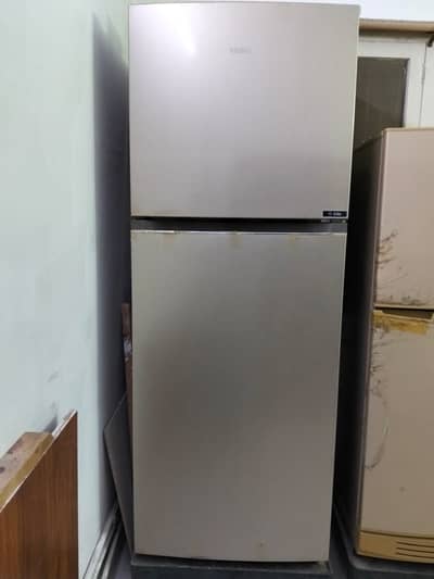 Jumbo Size Refrigerator 15.5 cubic feet
