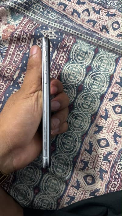 Apple iPhone XS