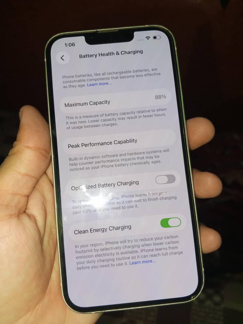 Apple iPhone 13 2