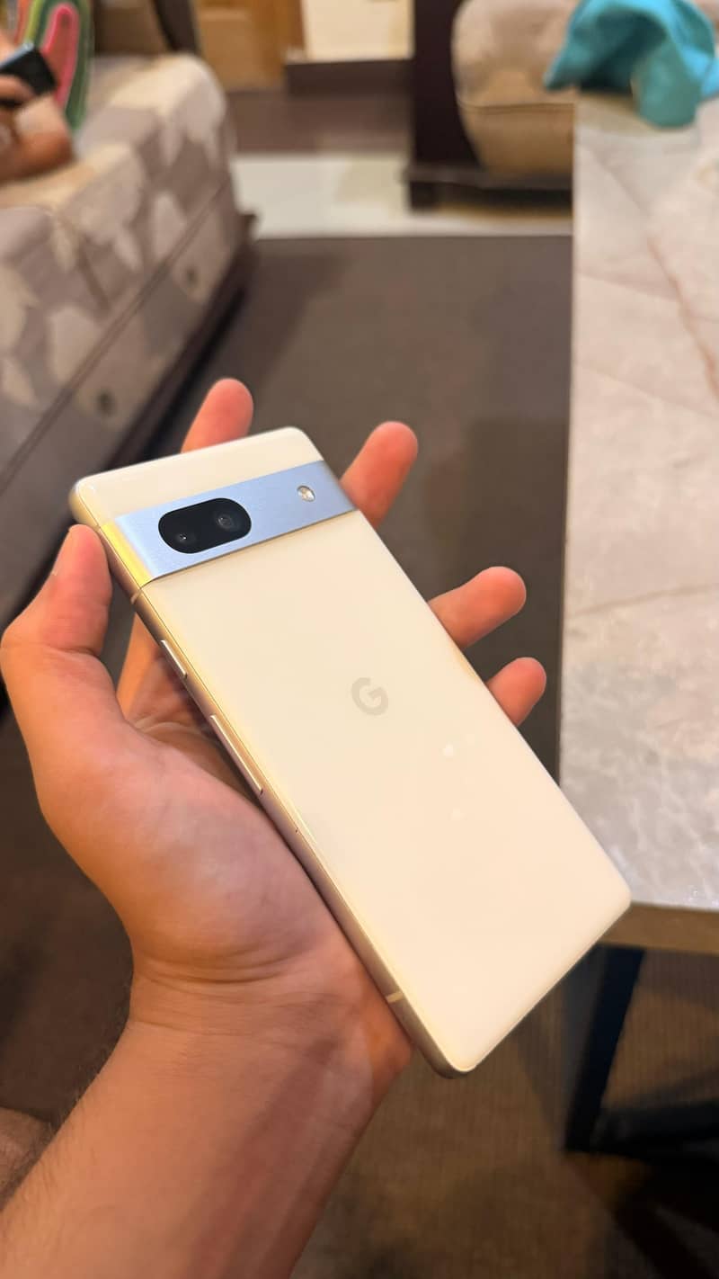 Google Pixel 7a 0