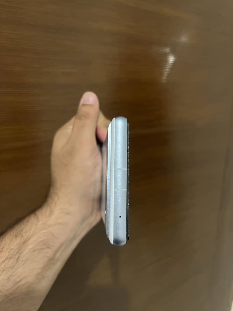 Google Pixel 7a 6