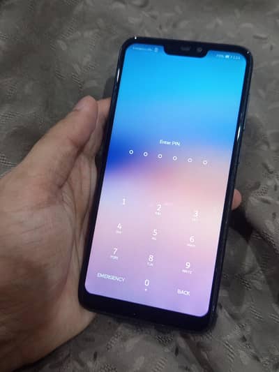 Honor 8C