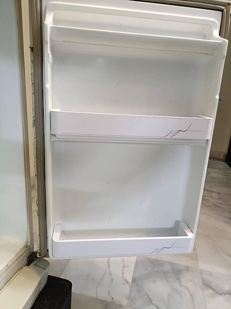 Refrigerator 2