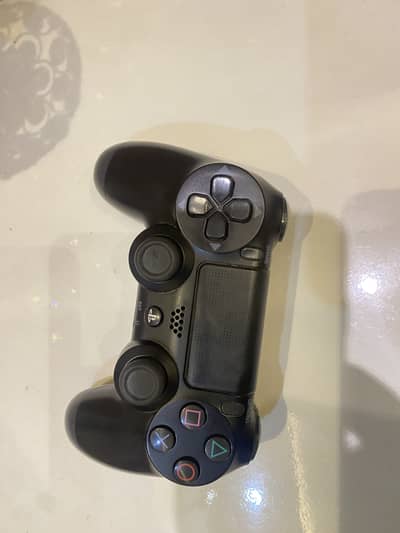 Ps4 controller copy like new just box open