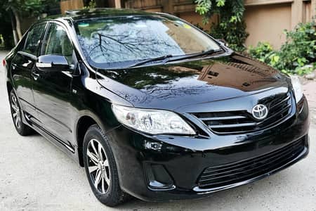 Toyota Corolla Altis 1.8 SR 2010 Model