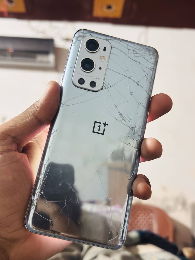 Oneplus 9 Pro 1