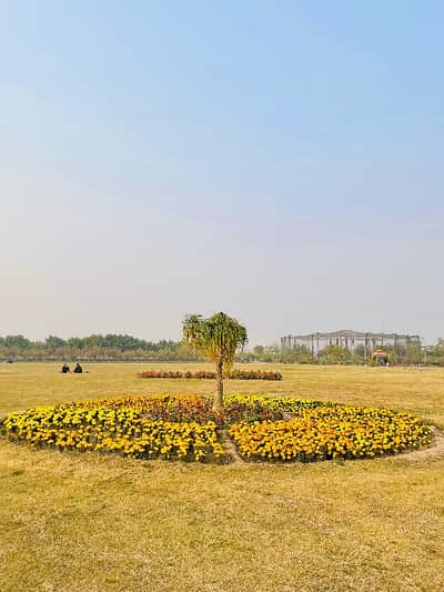 3D2 | Best Location | Near Brt Station Central Park Masjid Market | Ready to Construction | Fully Developed | Ideal Location |