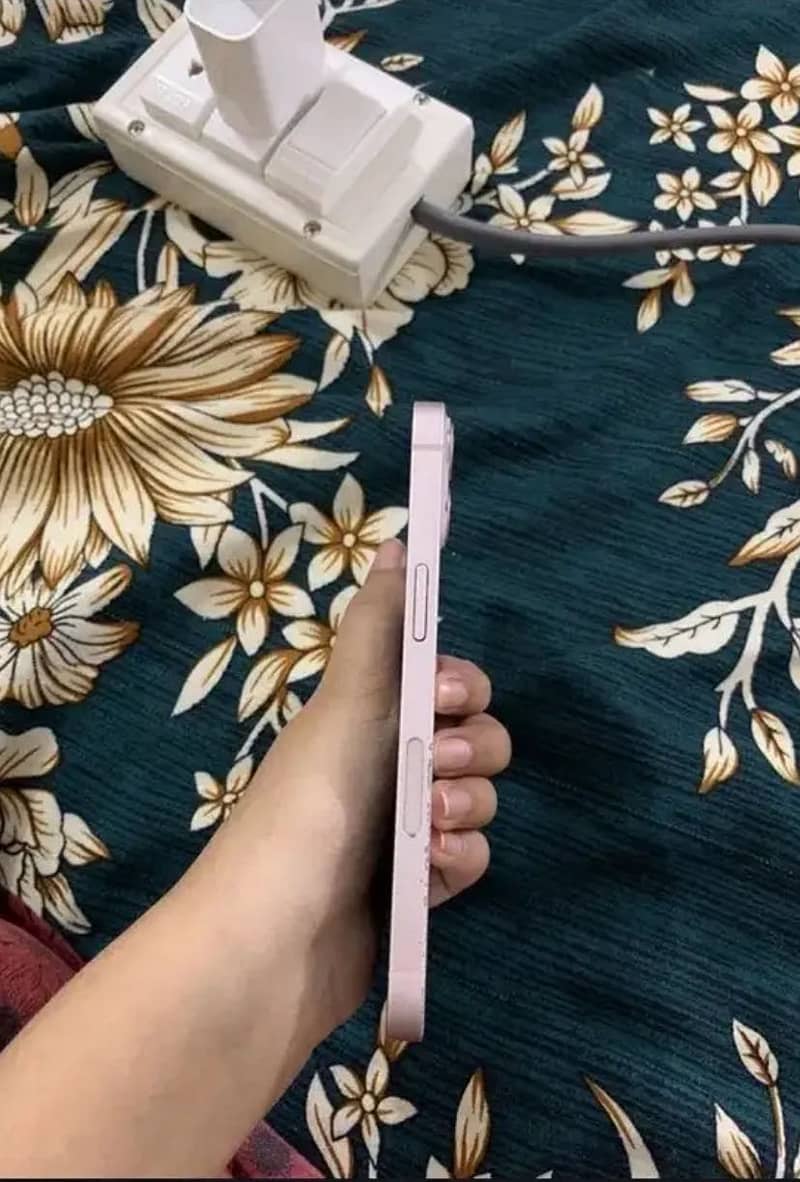 Iphone 13 3