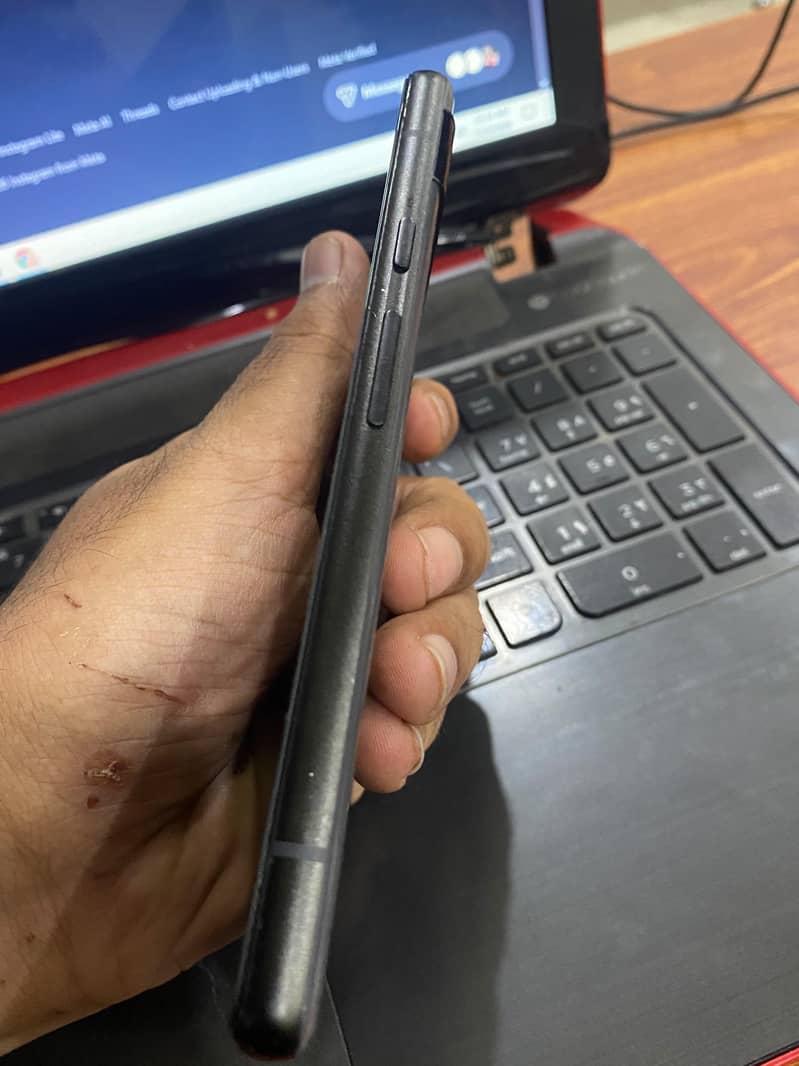 Google Pixel 6a 3