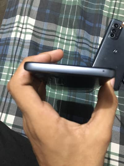 Motorola Edge 2022