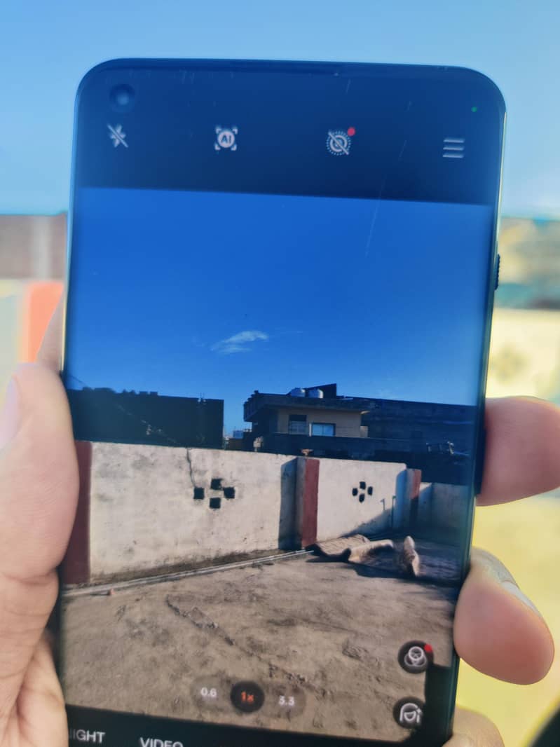 One Plus 10 Pro 4