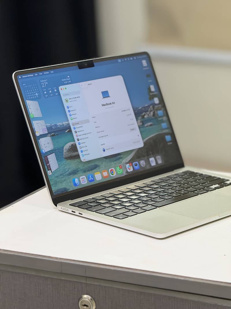 MacBook M3 1