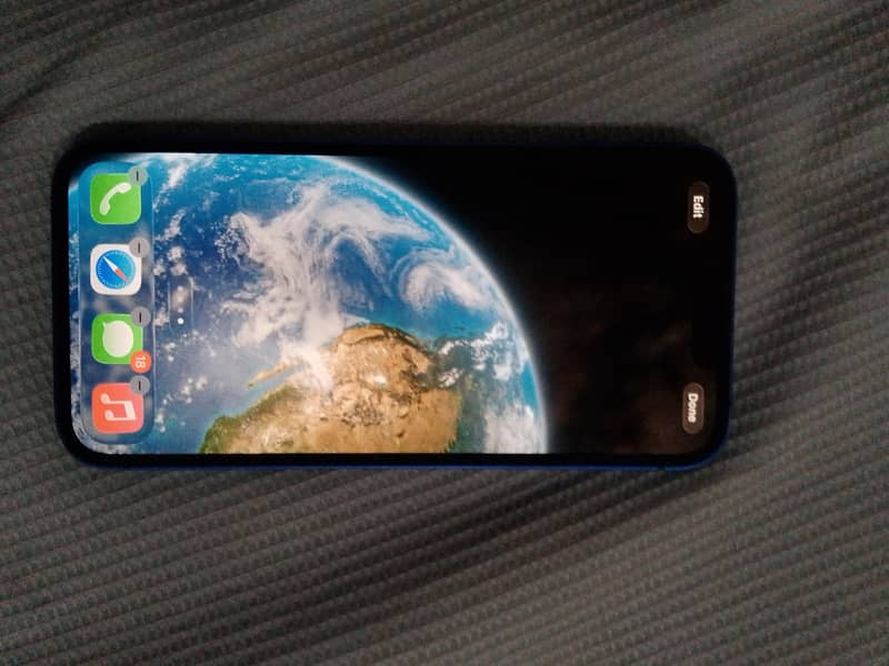 Apple iPhone 13 1