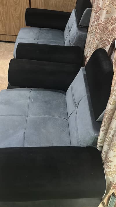 Sofa set