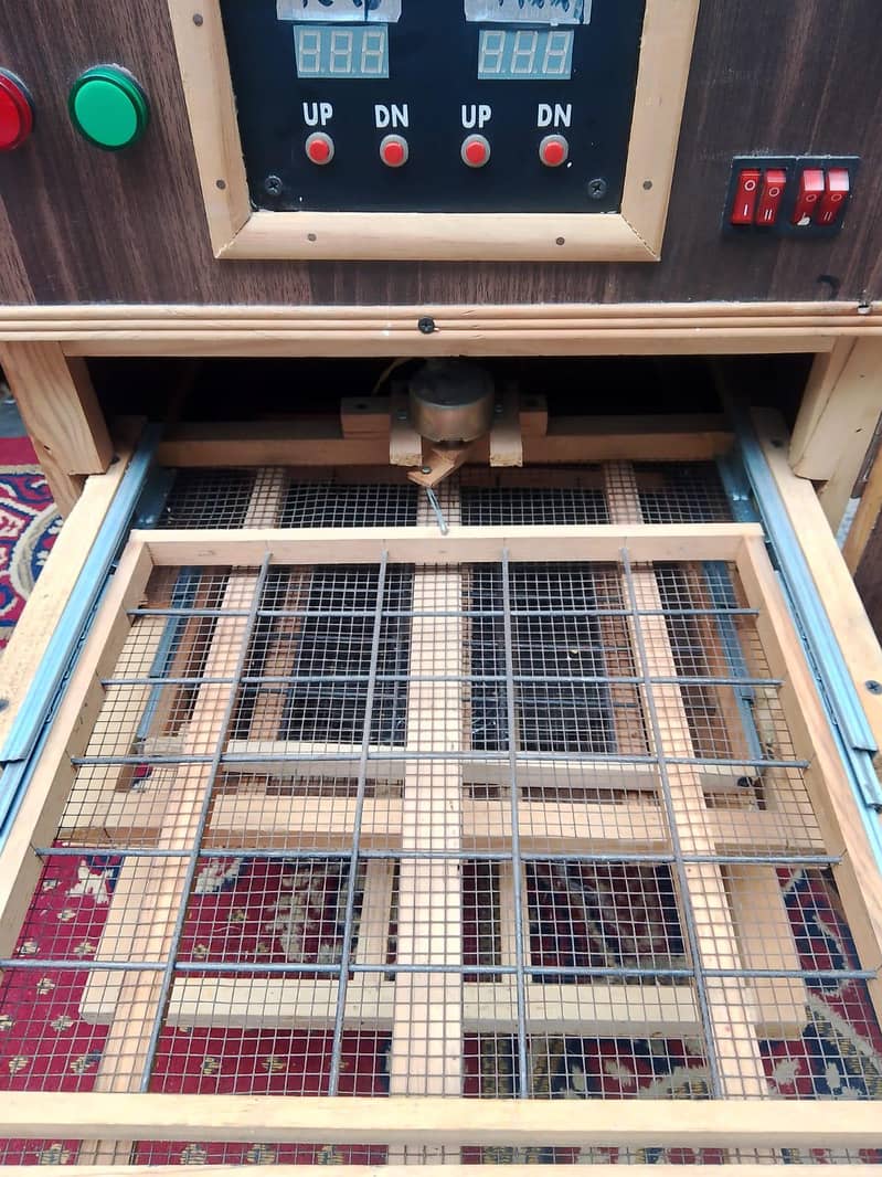 Chicken hatching machine 4