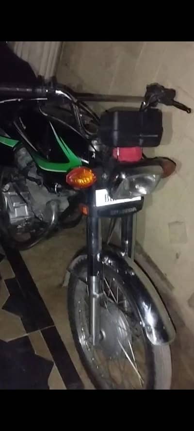 Honda 125 num +923487016428